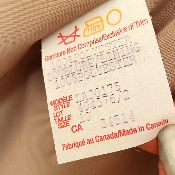 Laura Studio Tailored Tan Blazer, LIKE NEW. Fully Lined, Pockets! 10 - Picture 9 of 9